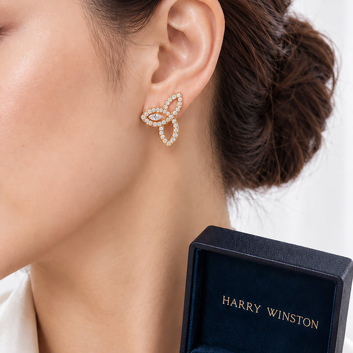HARRY WINSTON リリークラスター ピアス 0.68CT