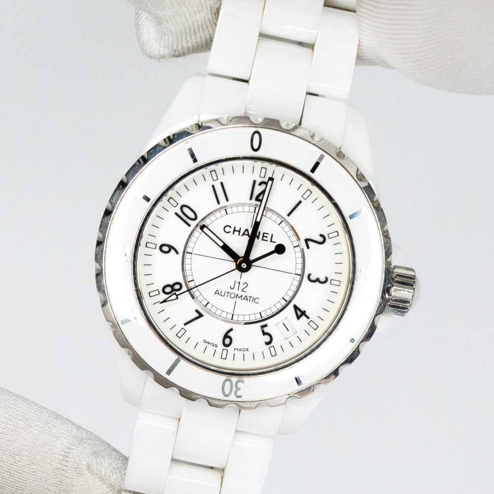 シャネル J12 H5698
