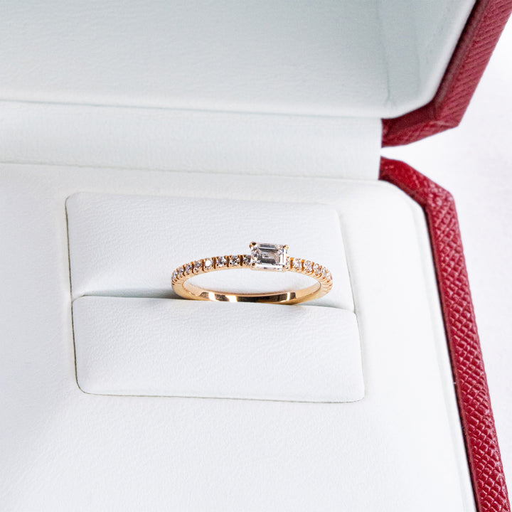 CARTIER エタンセルドゥカルティエ リング 0.16CT