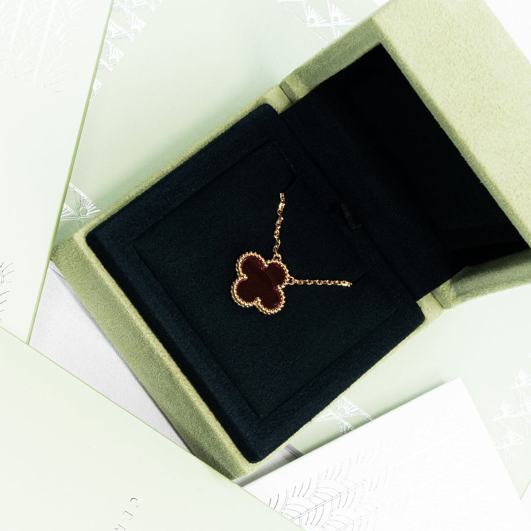 VAN CLEEF &amp; ARPELS アルハンブラ ネックレス